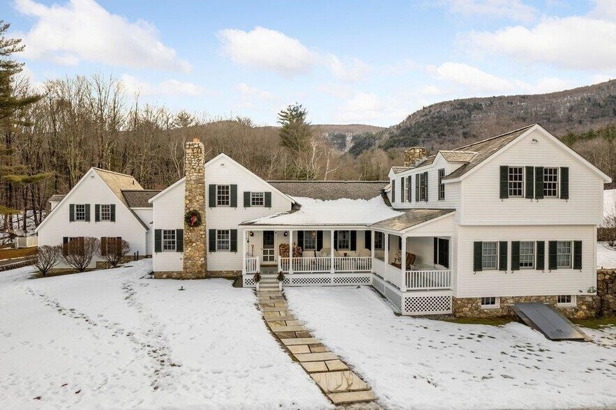 More Photos Of 507 Benson Rd, Manchester Center Specialty For Sale