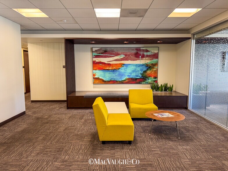 More Photos Of 140-146 S Lake Ave, Pasadena Office For Lease