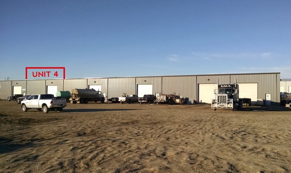 More Photos Of 5806 Baldwin Ln, Williston Warehouse For Lease