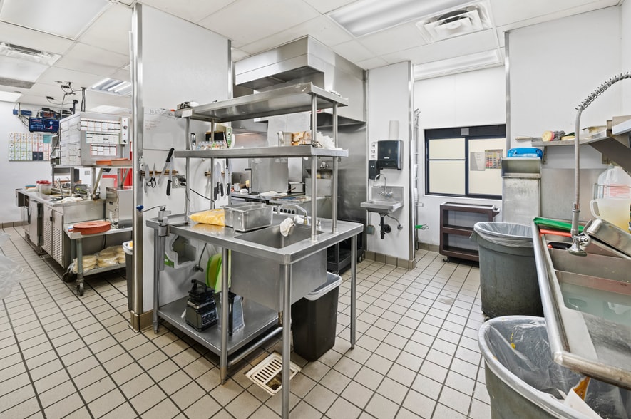 More Photos Of 770 S Wells Ave, Reno Restaurant For Lease