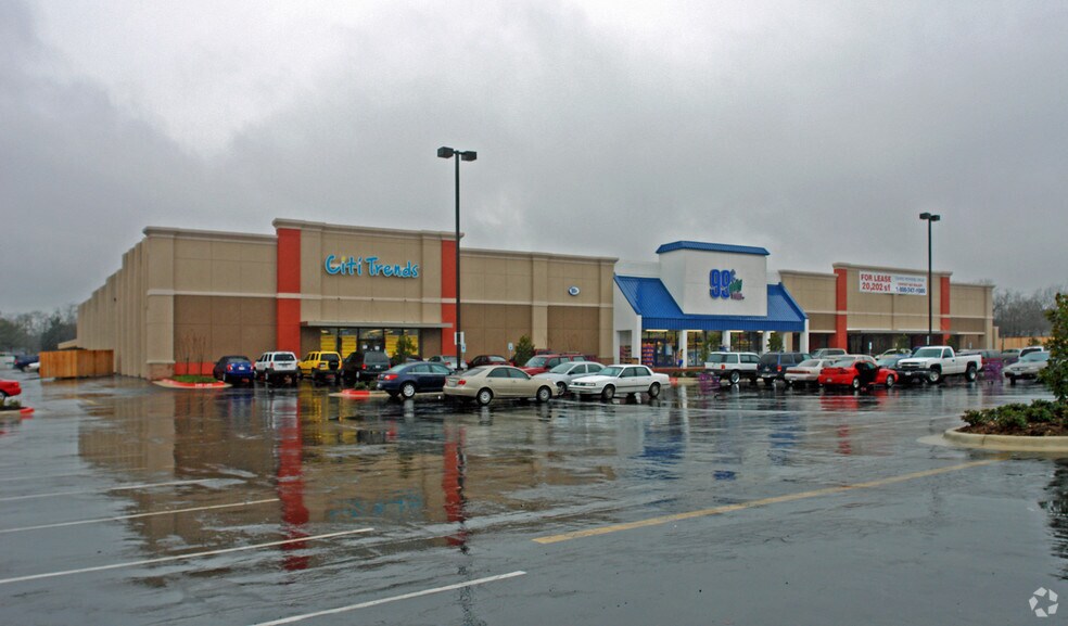 Primary Photo Of 2102-2104 S Texas Ave, Bryan Unknown For Lease