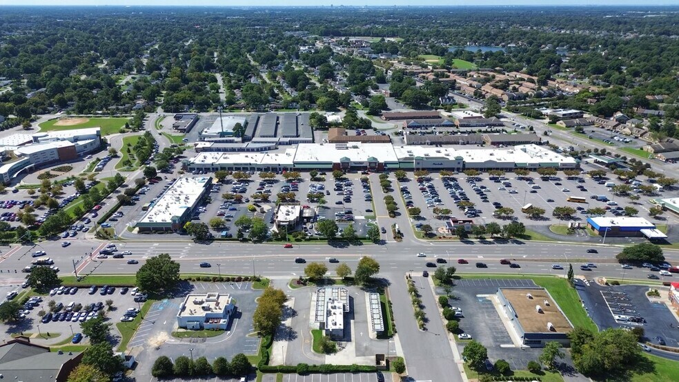 More Photos Of 1014 Independence Blvd, Virginia Beach Fast Food For Lease