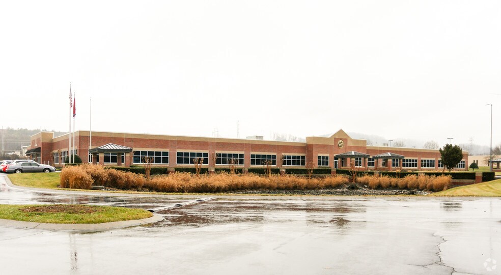 Primary Photo Of , Oak Ridge Office For Sale