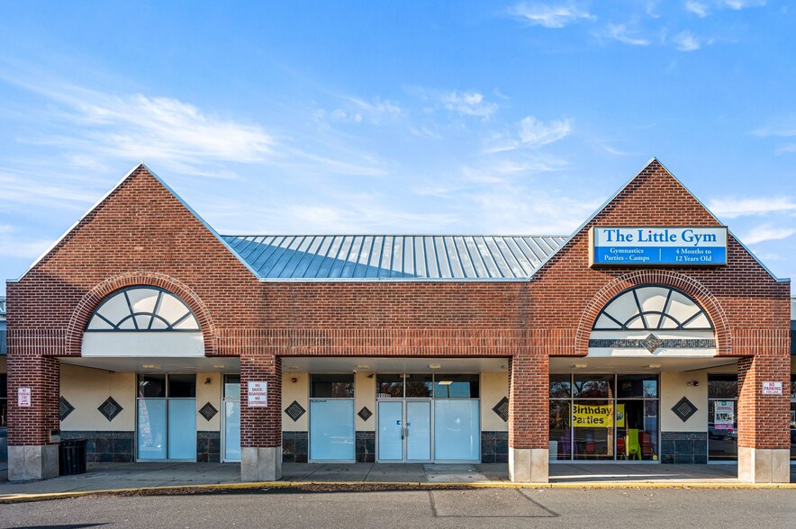 Primary Photo Of 8919 New Falls Rd, Levittown Storefront For Lease