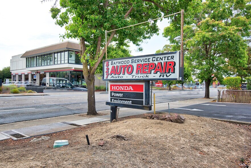 More Photos Of 527 E Washington St, Petaluma Auto Repair For Sale