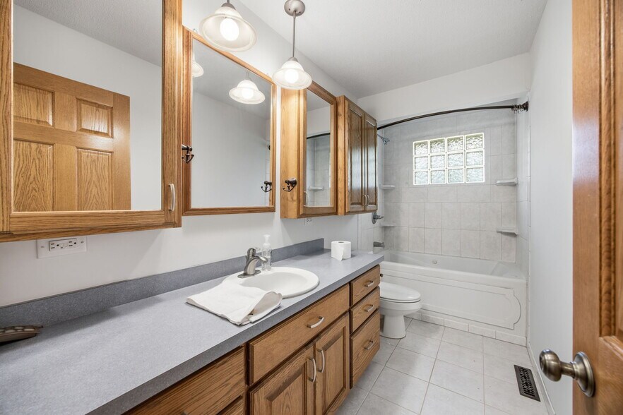 More Photos Of 9765 261st Ave NW, Zimmerman Flex For Sale