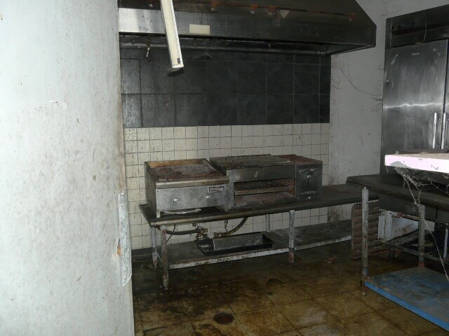 More Photos Of 137-139 Arthur Ave, Fox Lake Apartments For Sale