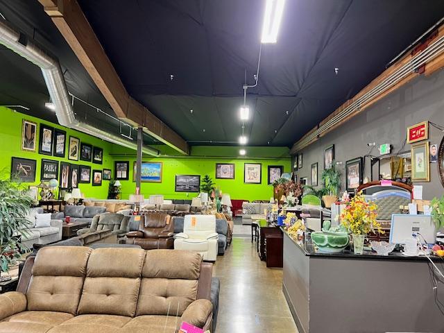 More Photos Of 1 Rancho Sq, Vallejo Storefront For Lease