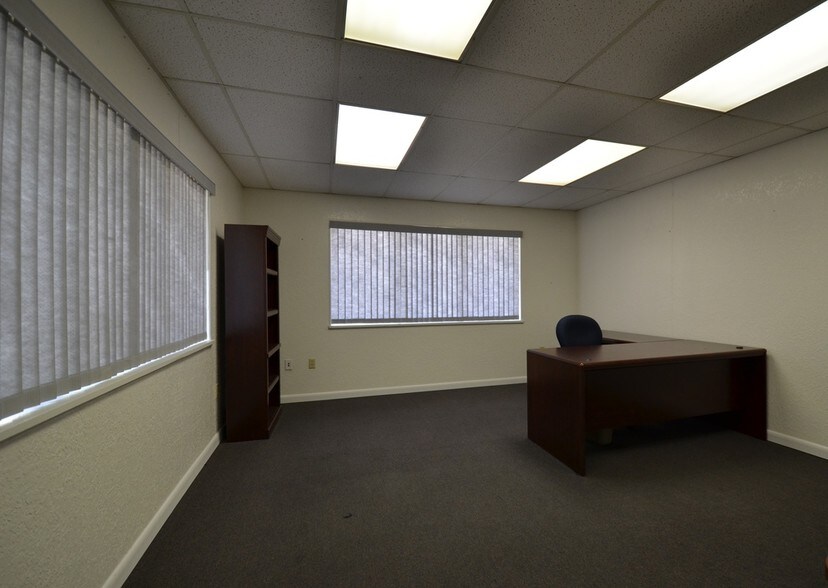 More Photos Of 3881 S Nova Rd, Port Orange Office For Sale