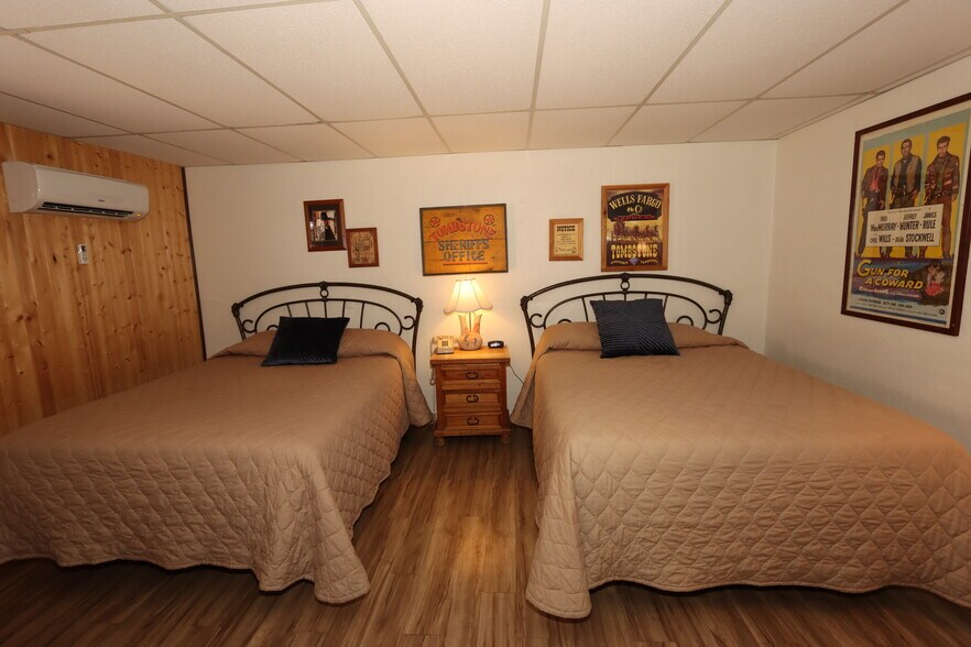 More Photos Of 410 Fremont St, Tombstone Hotel For Sale