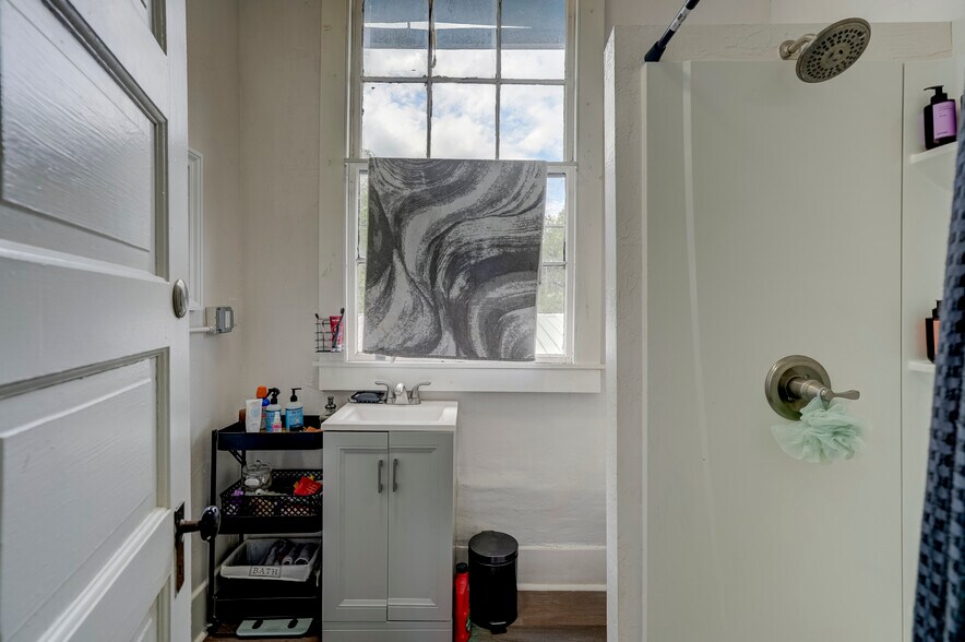 More Photos Of 215 E Willis St, Prescott Apartments For Sale