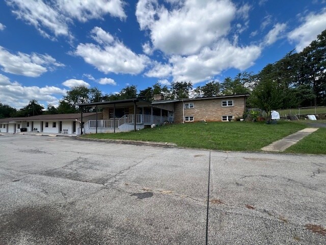 More Photos Of 5399 W Main St, Salem Hospitality For Sale