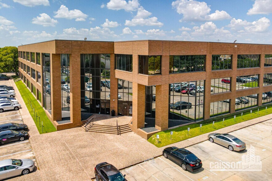 More Photos Of 7447 Harwin Dr, Houston Unknown For Lease