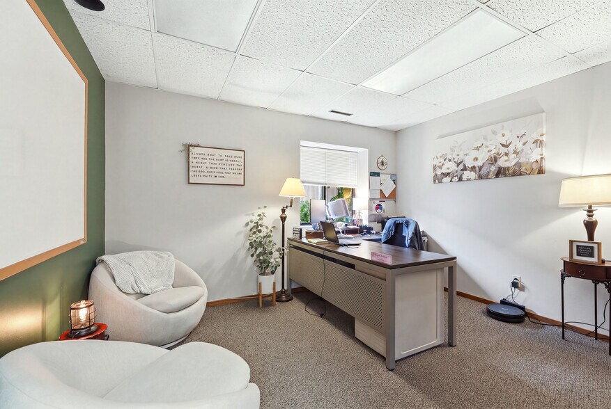 More Photos Of 1840 Post Rd, Plover Storefront Retail Office For Sale