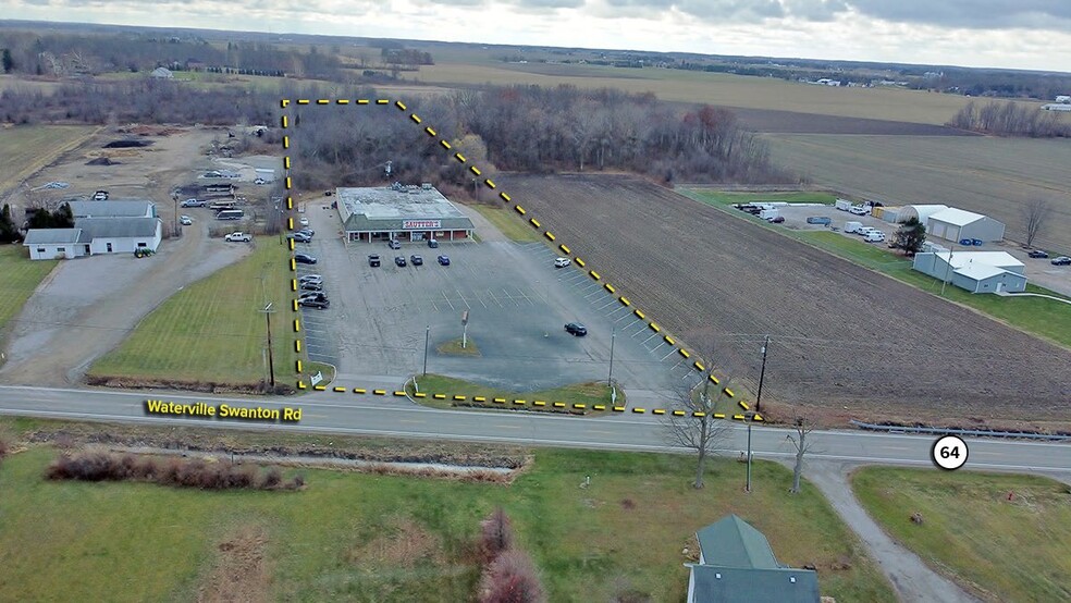 More Photos Of 9533 Waterville Swanton Rd, Whitehouse Supermarket For Sale