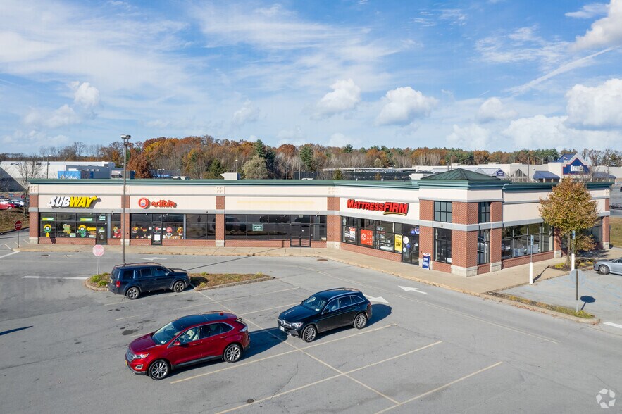 More Photos Of 10 Lowes Dr, Saratoga Springs Unknown For Lease