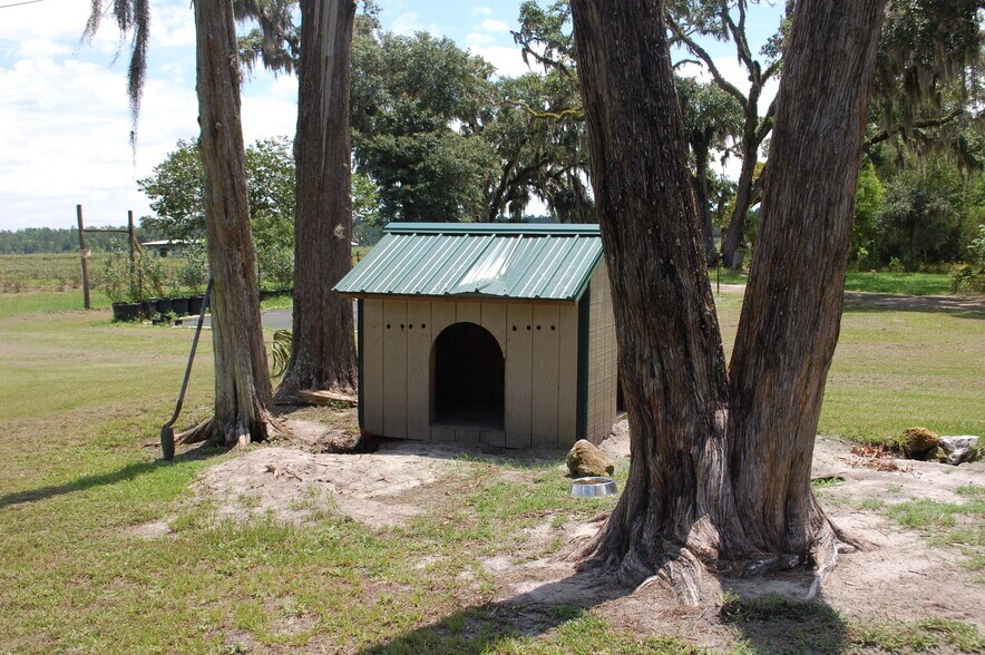 More Photos Of 18811 SE 243rd St, Hawthorne Specialty For Sale