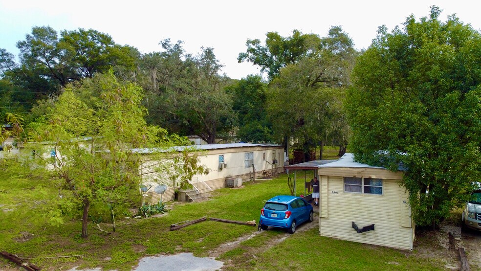 More Photos Of 5311 Pine St, Seffner Manufactured Housing Mobile Home Park For Sale