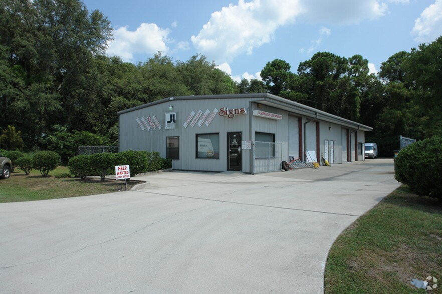 More Photos Of 1438 E Oak St, Fernandina Beach Service For Lease