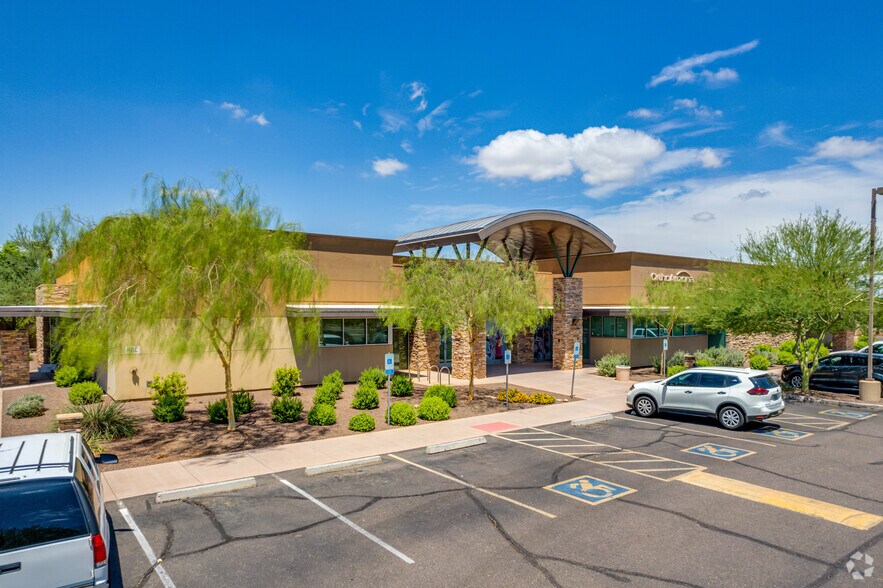 More Photos Of 6780 W Thunderbird Rd, Peoria Unknown For Lease