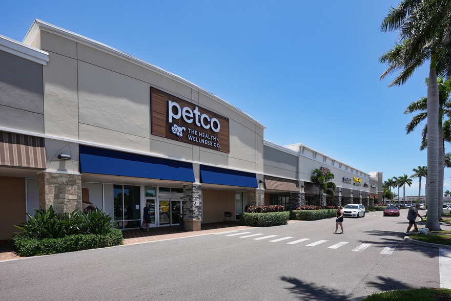 More Photos Of 1667 US Highway 41 Byp S, Venice Unknown For Lease