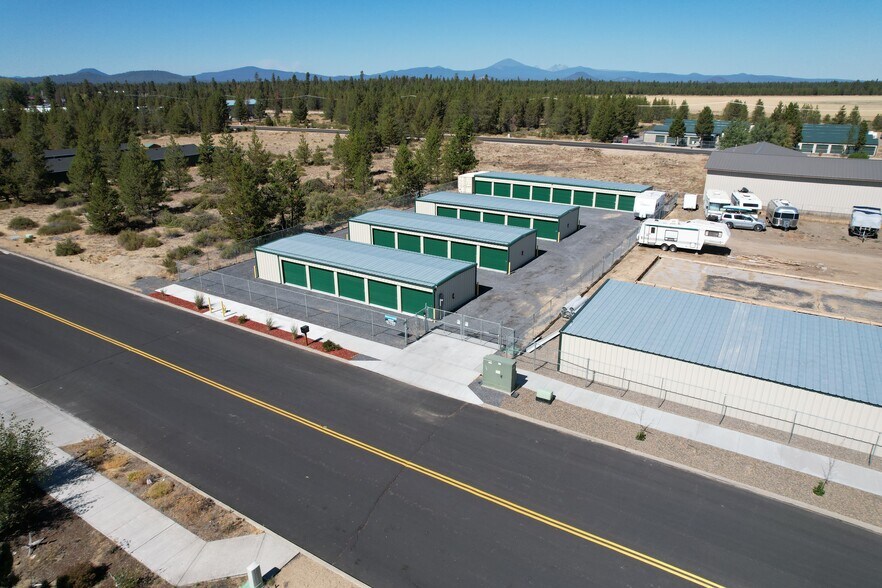 More Photos Of 16680 Box Way, La Pine Self Storage For Sale