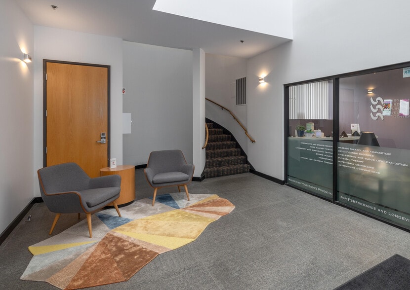 More Photos Of 5440 SW Westgate Dr, Portland Medical For Lease