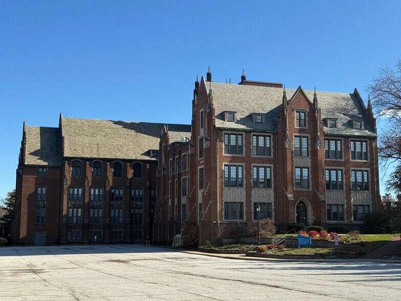 More Photos Of ,  Unknown For Sale