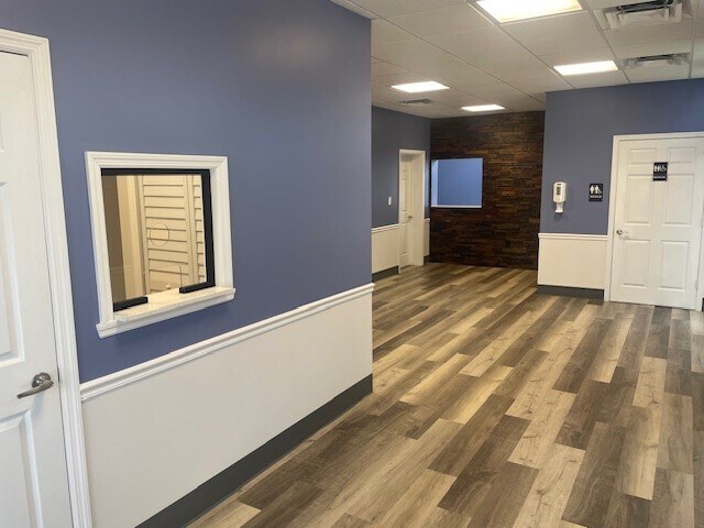 More Photos Of 1715 SE Tiffany Ave, Port Saint Lucie Medical For Lease