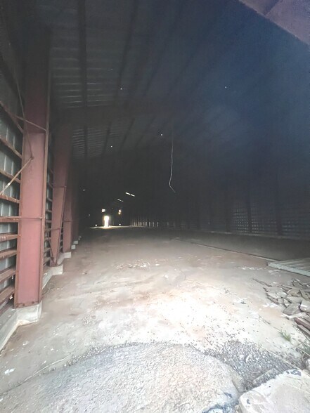 More Photos Of 1st St & Wilburn Ave St, Hollister Contractor Storage Yard For Sale