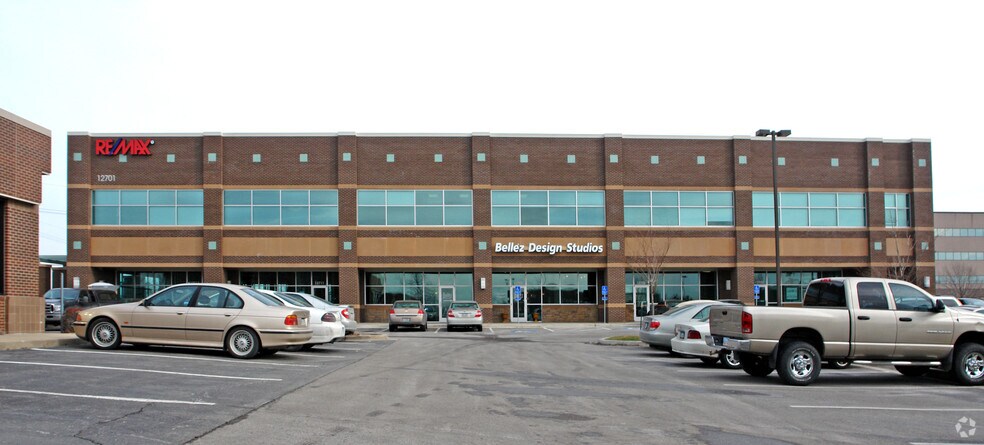 More Photos Of 12701-12711 W 87th Street Pky, Lenexa Medical For Lease