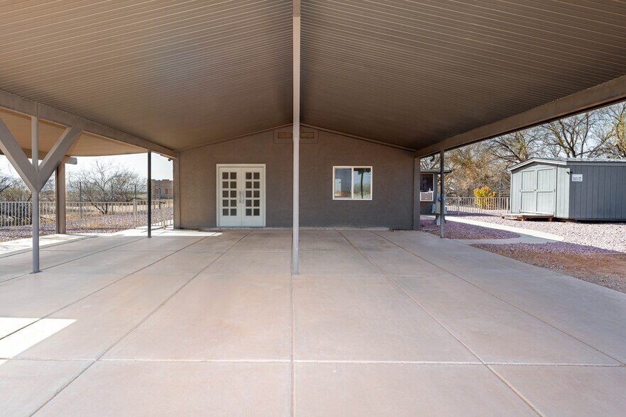 More Photos Of 17331 W Grand Ave, Surprise Office For Sale