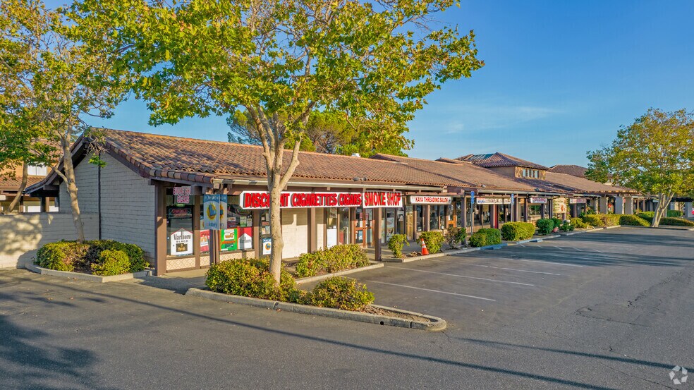 More Photos Of 4546 El Camino Real, Los Altos Freestanding For Lease