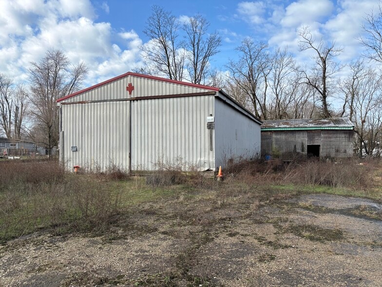 More Photos Of 3385 St pike, Butlerville Land For Sale