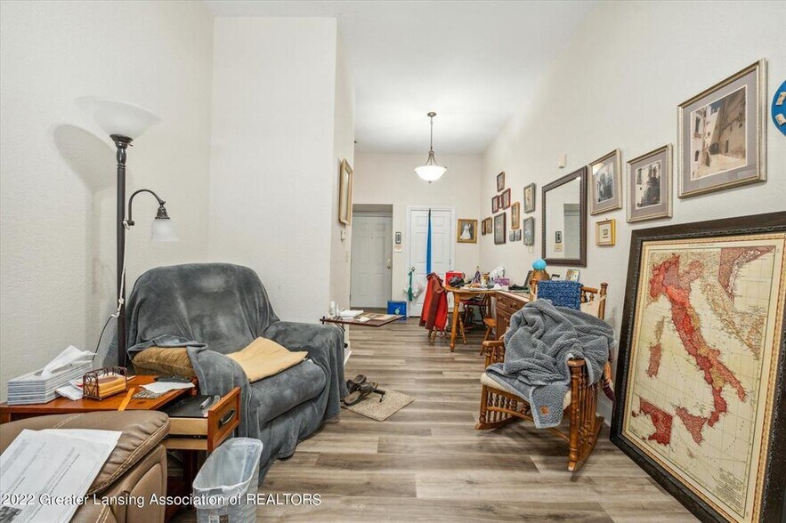 More Photos Of 335 Horatio St, Charlotte Apartments For Sale