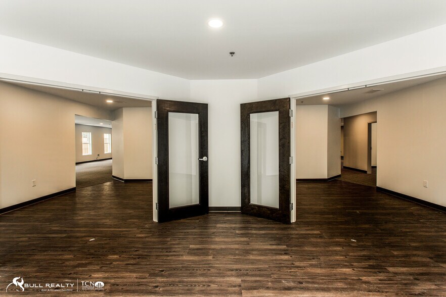 More Photos Of 1230 Upper Hembree Rd, Roswell Loft Creative Space For Lease