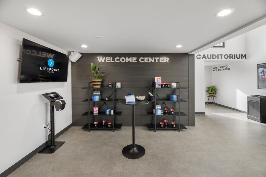 More Photos Of 1607 4th St, Marysville Specialty For Sale