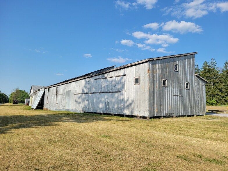 More Photos Of 8955 Swamp Rd, Waterville Restaurant For Sale