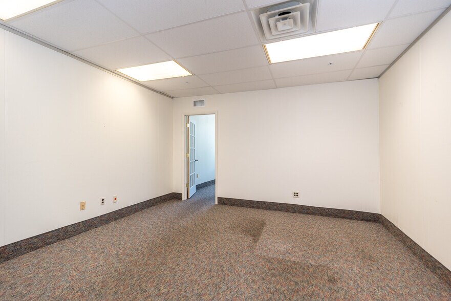 More Photos Of 11 Davis Rd, Phoenixville Apartments For Lease