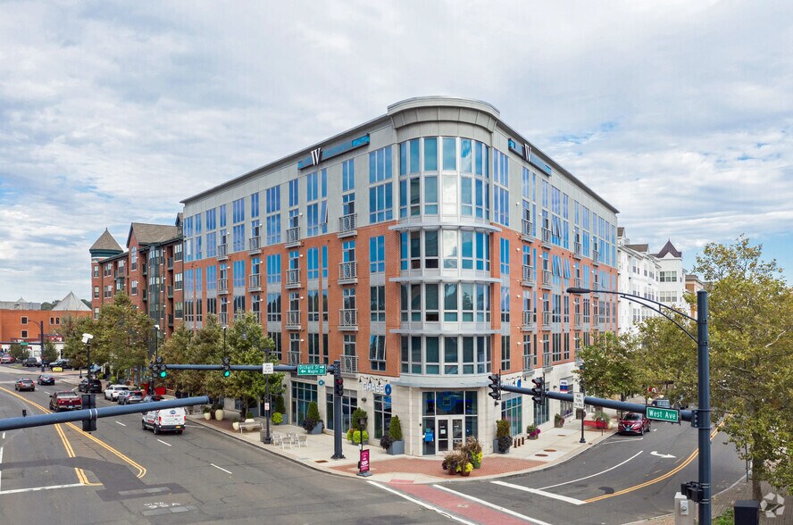 Primary Photo Of 515 West Ave, Norwalk Unknown For Lease