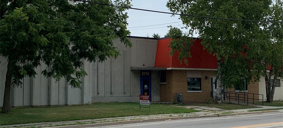 Primary Photo Of 2715 N 15th St, Sheboygan Showroom For Sale