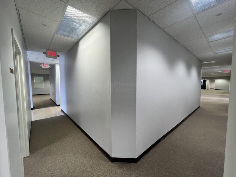More Photos Of 13680 Cleveland Ave NW, Uniontown Office For Lease