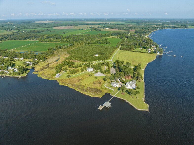 More Photos Of 220 Pungo Shores, Belhaven Lodge Meeting Hall For Sale