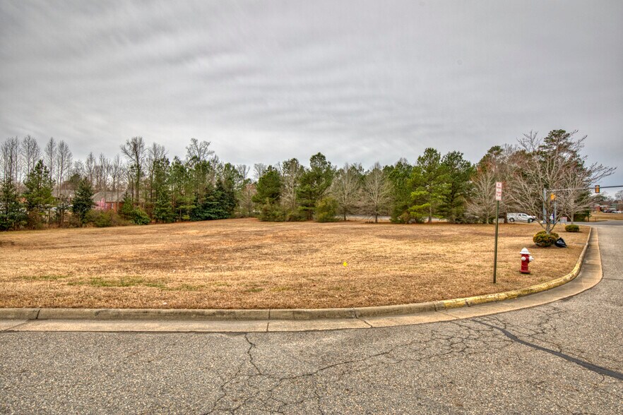 More Photos Of 6624 Mooretown Rd, Williamsburg Land For Sale