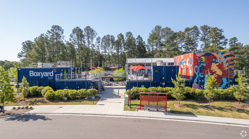 More Photos Of 600 Park Offices Dr, Durham Coworking Space
