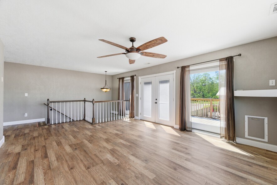 More Photos Of 3251 Main St, Pikeville Specialty For Sale