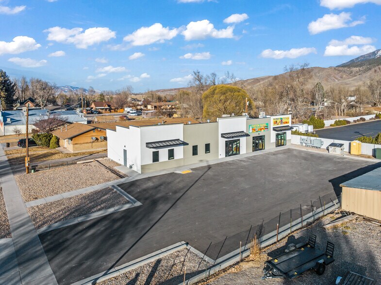 More Photos Of 238 N Main St, Monroe Freestanding For Lease
