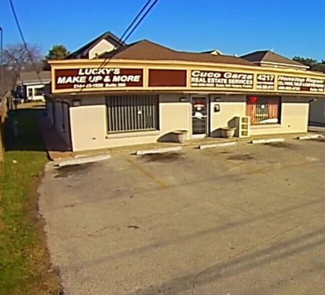 Primary Photo Of 4217 W Illinois Ave, Dallas Freestanding For Lease