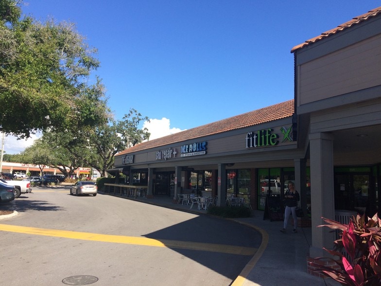 More Photos Of 2454 N McMullen Booth Rd, Clearwater Unknown For Lease