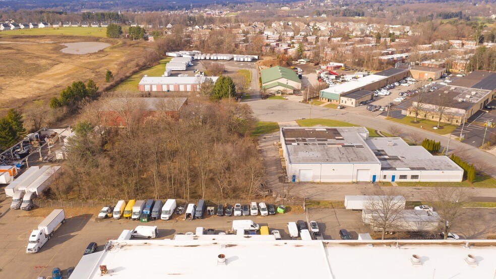 More Photos Of 10096 Sandmeyer Ln, Philadelphia Warehouse For Sale